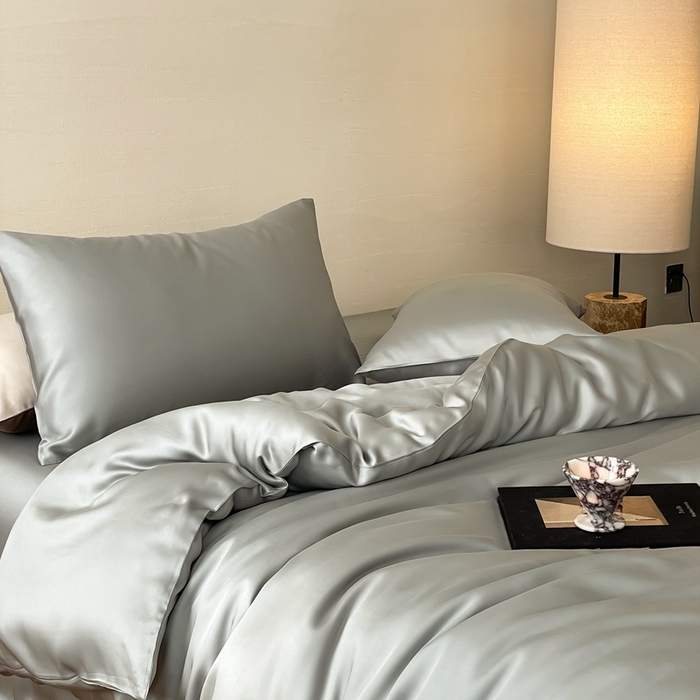 91家纺网 家纺一手货源 找家纺 2025新款A类奥地利进口60支兰精天丝莱赛尔轻奢纯色双拼四件套 云纱灰