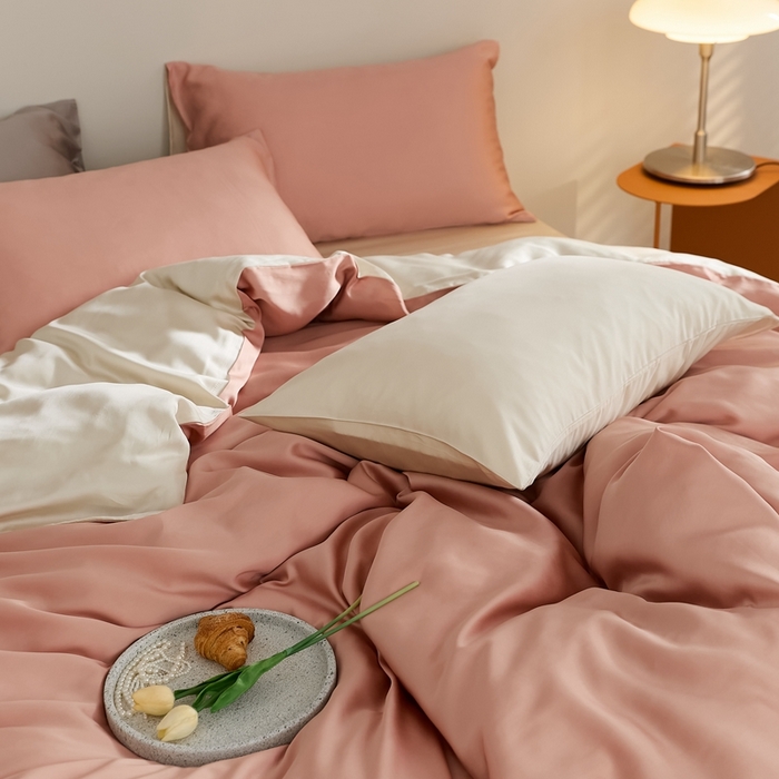 91家纺网 家纺一手货源 找家纺 2025新款A类奥地利进口60支兰精天丝莱赛尔轻奢纯色双拼四件套 芝芝桃桃-极地白