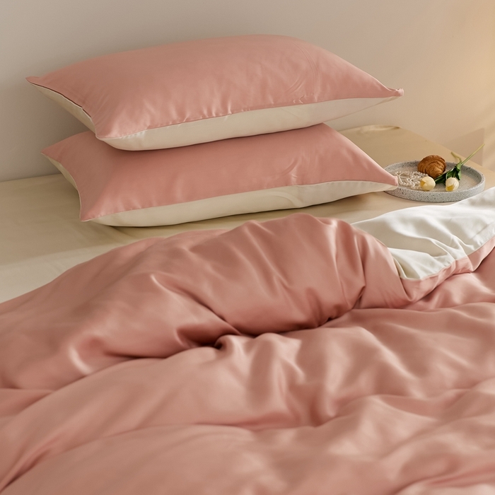 91家纺网 家纺一手货源 找家纺 2025新款A类奥地利进口60支兰精天丝莱赛尔轻奢纯色双拼四件套 芝芝桃桃-极地白