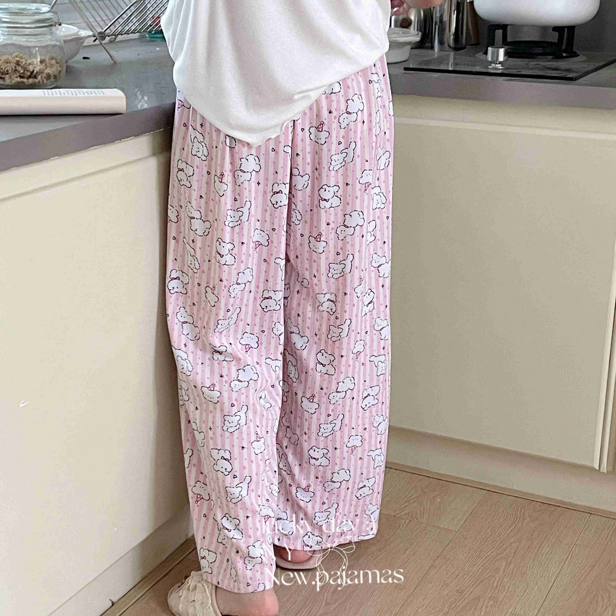 91家纺网 家纺一手货源 找家纺 纽约生活 2025新款人棉阔腿裤 粉条纹生日狗