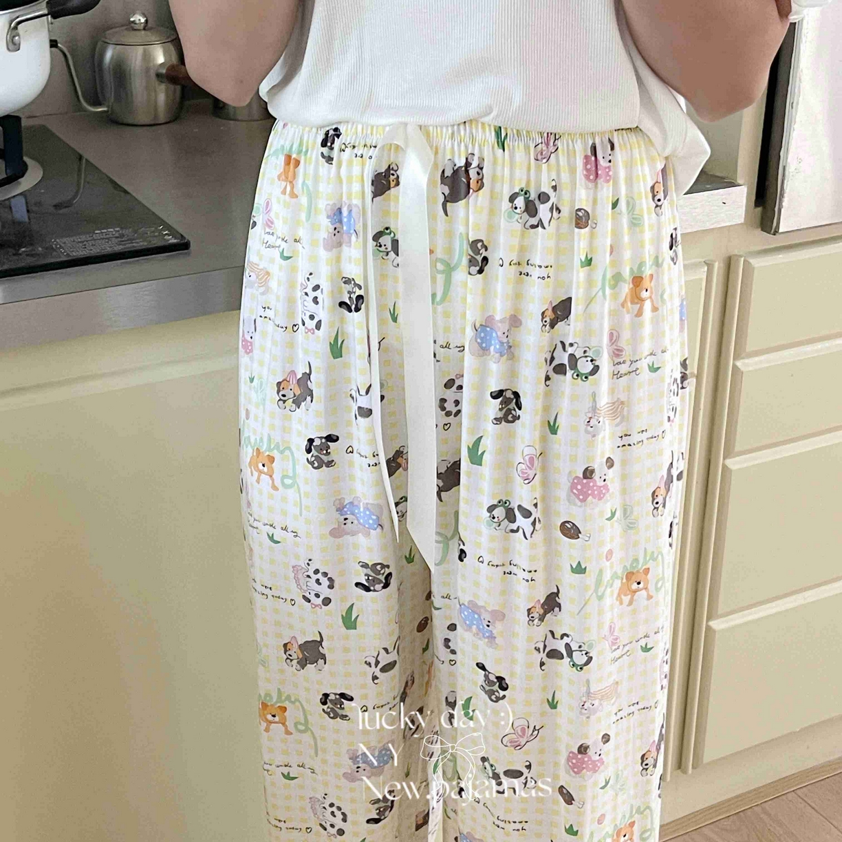 91家纺网 家纺一手货源 找家纺 纽约生活 2025新款人棉阔腿裤 黄格呆萌狗