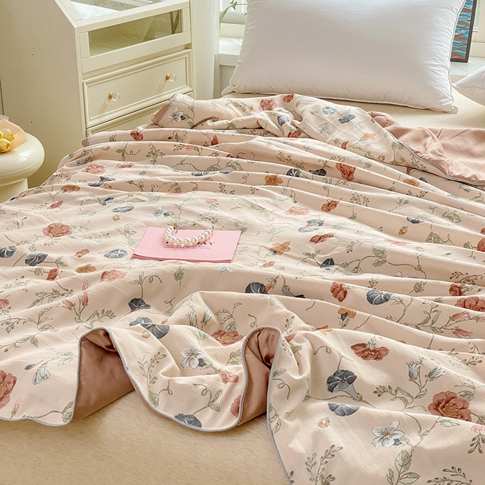 91家纺网 家纺一手货源 找家纺 畅畅家纺 2025新款A类水洗棉麻双层纱夏被四件套 夕颜