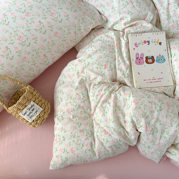 91家纺网 家纺一手货源 找家纺 竹合家纺 2025新品云感皱皱四件套跑量款小清新四件套 粉红佳人