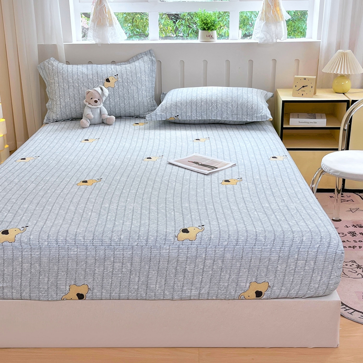 91家纺网 家纺一手货源 找家纺 大吉 2025新款全棉印花床笠 蜡笔小象