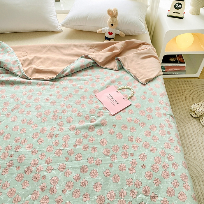 91家纺网 家纺一手货源 找家纺 畅畅家纺 2025新款A类水洗棉麻双层纱夏被四件套 法式玫瑰