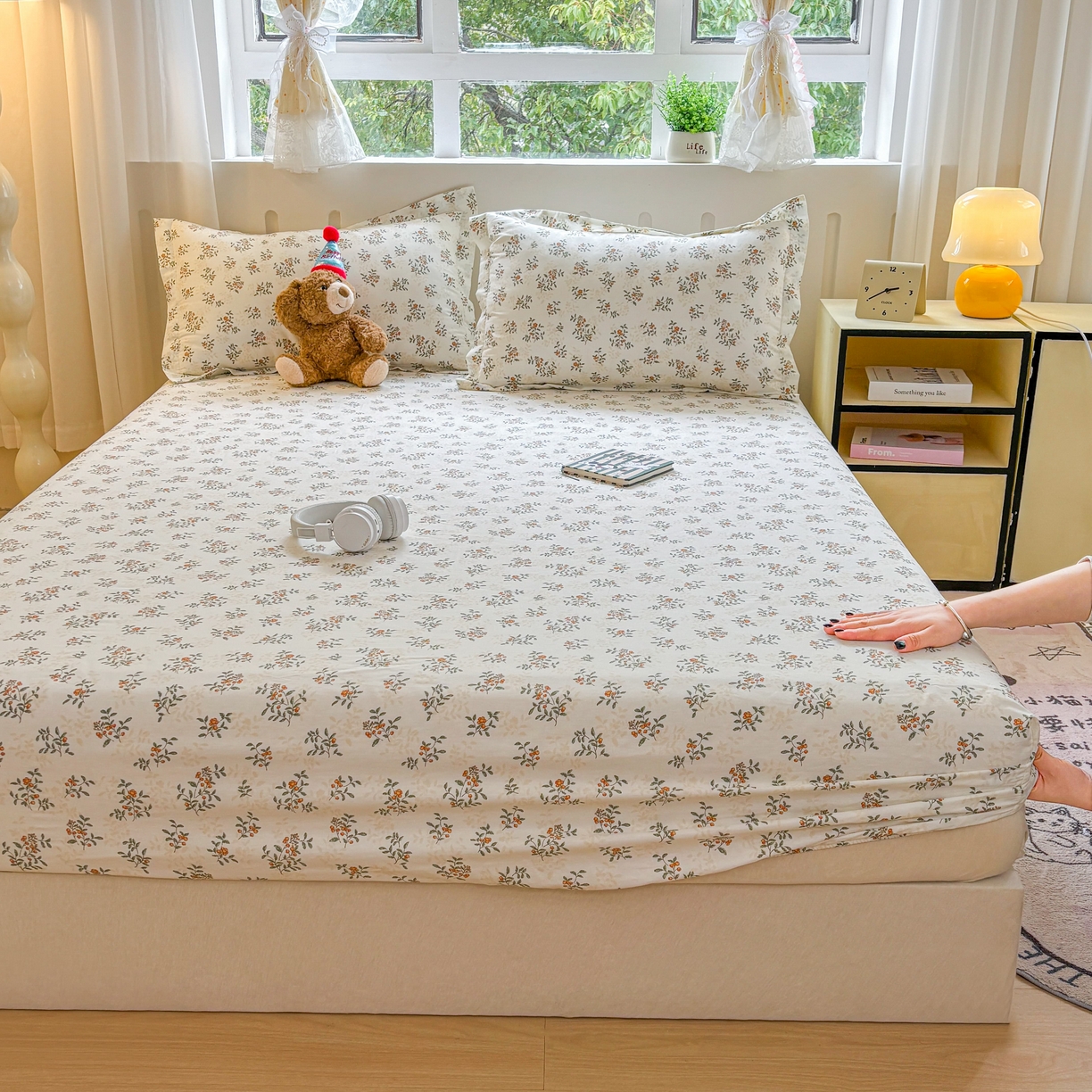 91家纺网 家纺一手货源 找家纺 大吉 2025新款全棉印花床笠 初夏