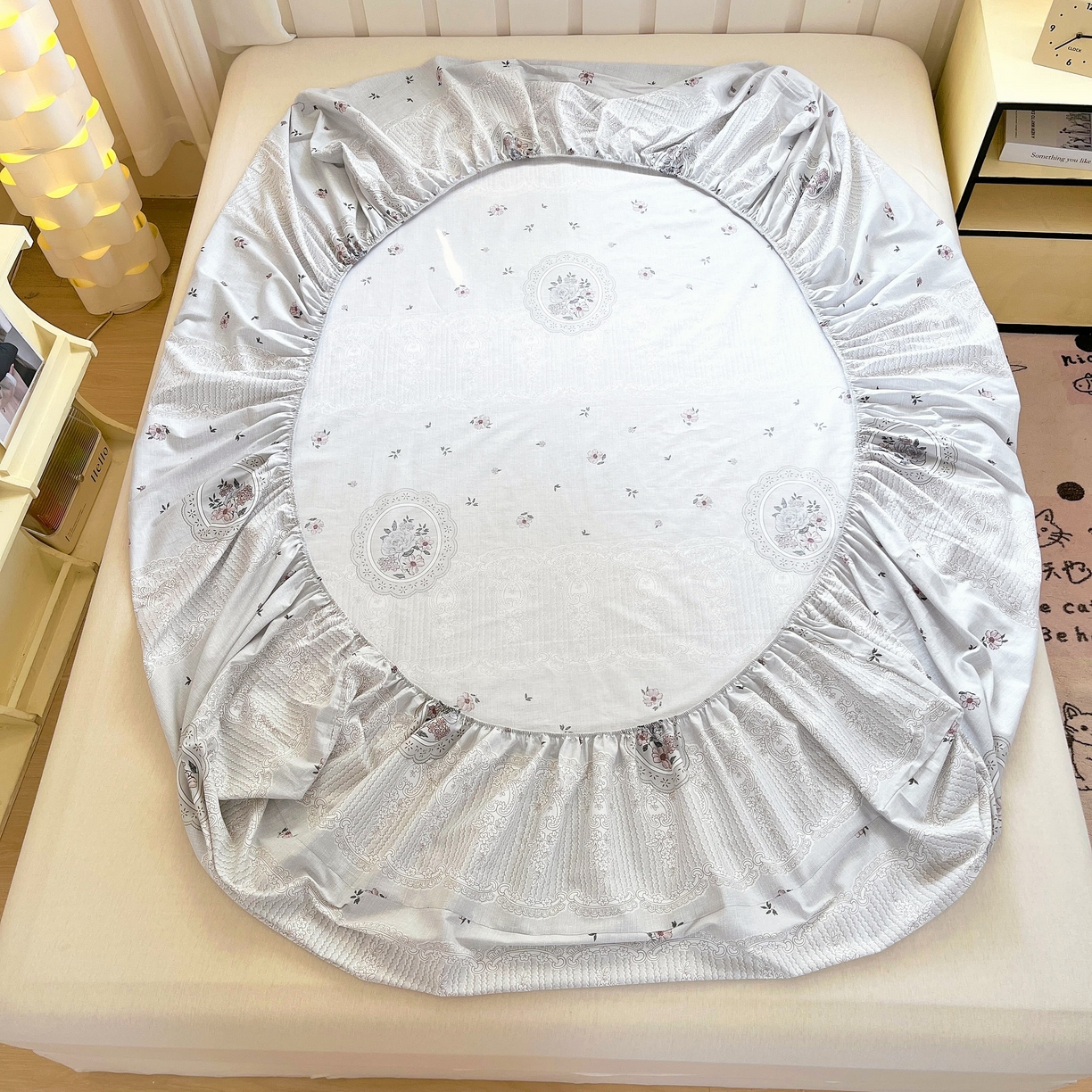 91家纺网 家纺一手货源 找家纺 大吉 2025新款全棉印花床笠 法式庄园