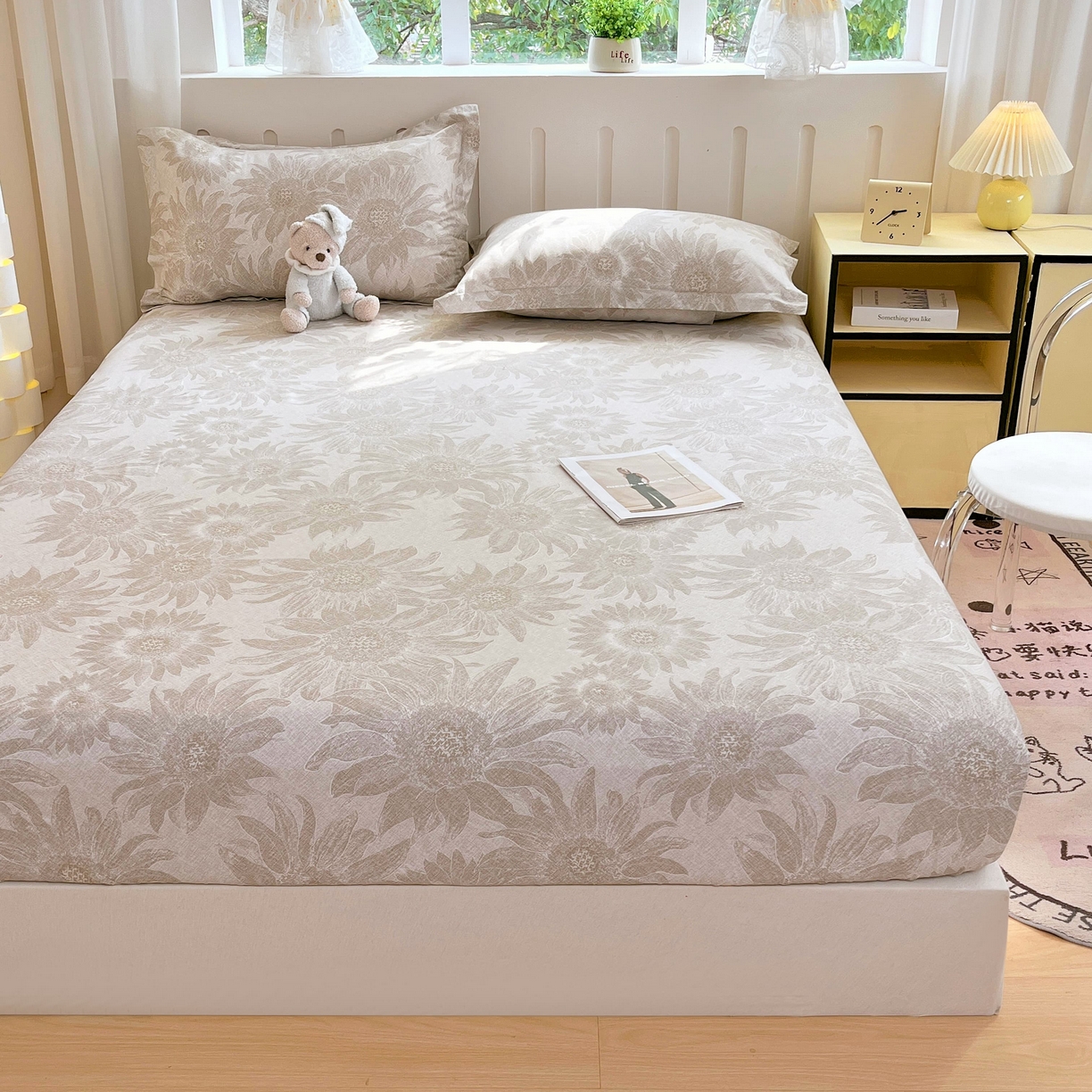 91家纺网 家纺一手货源 找家纺 大吉 2025新款全棉印花床笠 复古向日葵