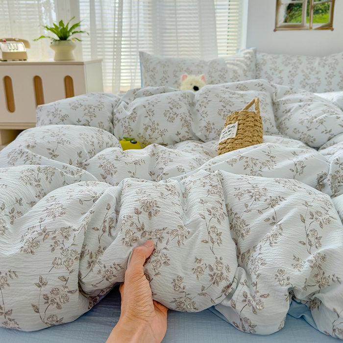 91家纺网 家纺一手货源 找家纺 竹合家纺 2025新品云感皱皱四件套跑量款小清新四件套 蓝颜