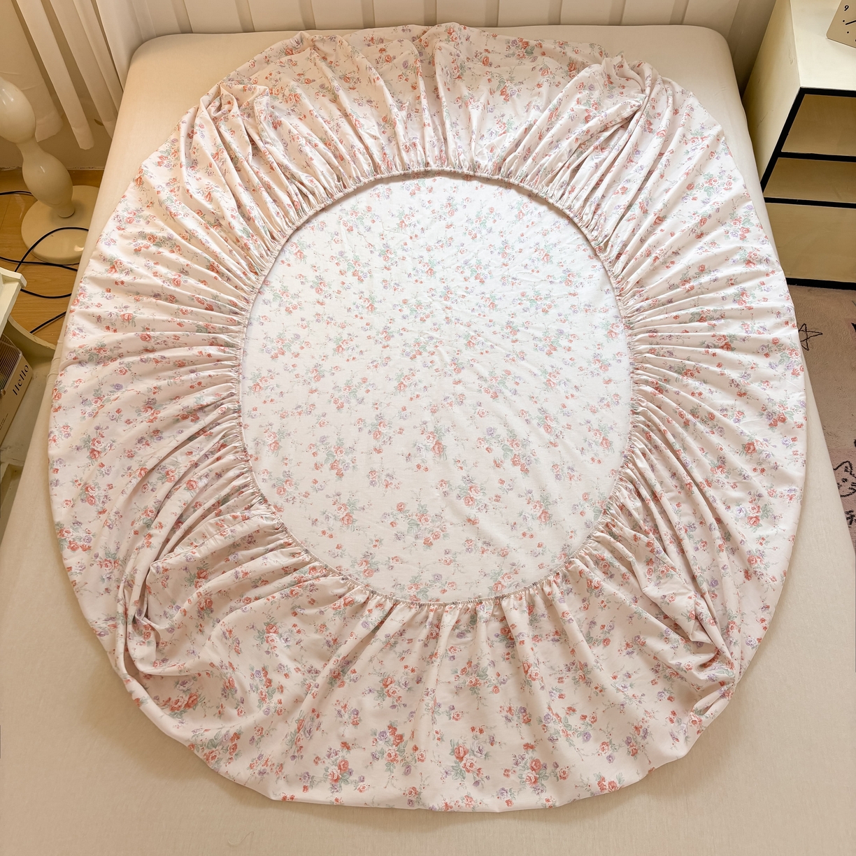 91家纺网 家纺一手货源 找家纺 大吉 2025新款全棉印花床笠 花语蔷薇