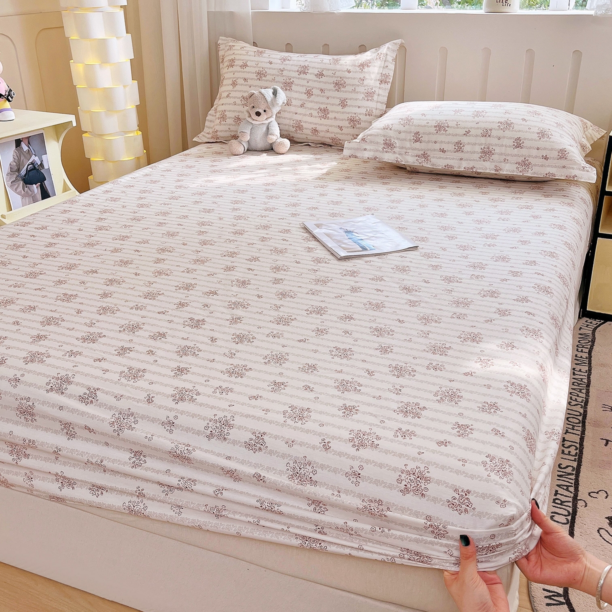 91家纺网 家纺一手货源 找家纺 大吉 2025新款全棉印花床笠 樱珞