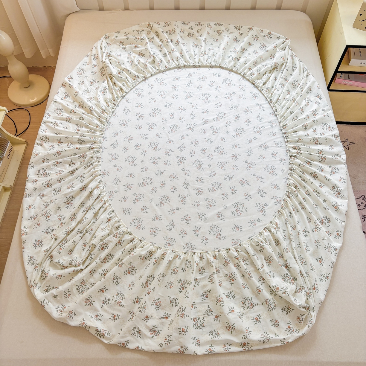 91家纺网 家纺一手货源 找家纺 大吉 2025新款全棉印花床笠 初夏