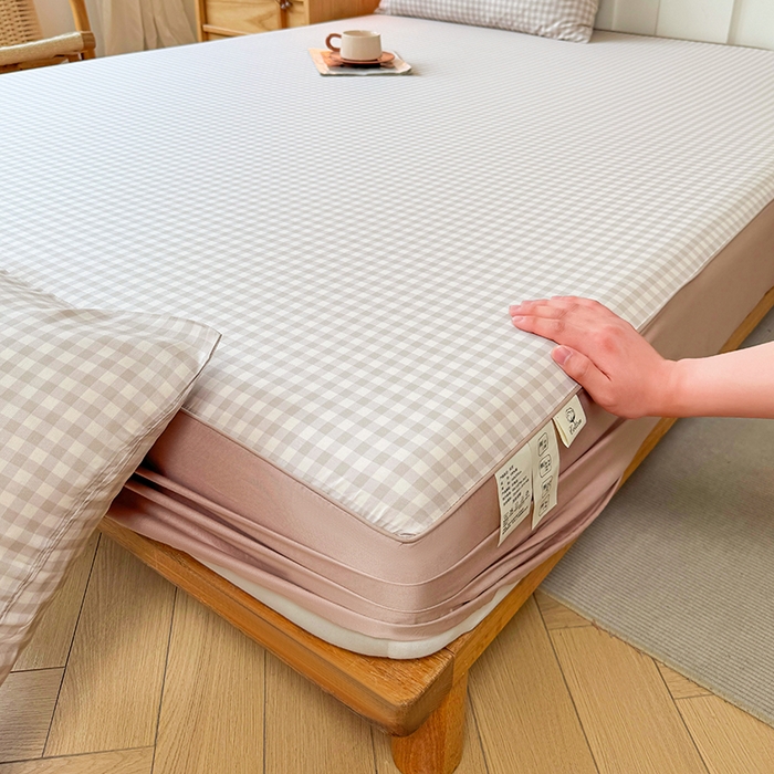 91家纺网 家纺一手货源 找家纺 笠裙家纺 2025新款进口凉感莱赛尔天丝床笠套三件套 美格咖