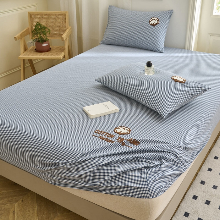 91家纺网 家纺一手货源 找家纺 早晨家纺 2025新款色织纯棉水洗棉毛巾绣床笠 星曜床笠-深蓝