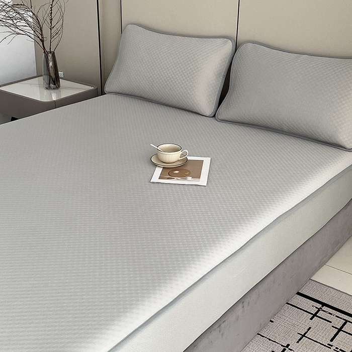 91家纺网 家纺一手货源 找家纺 凌云家纺 2025新款100%锦纶凉席床笠款可水洗冰丝席三明治软席 灰色