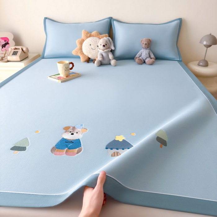 91家纺网 家纺一手货源 找家纺 （总）九花鹿 2025新款凉感PE卡通冰丝席-凉席款