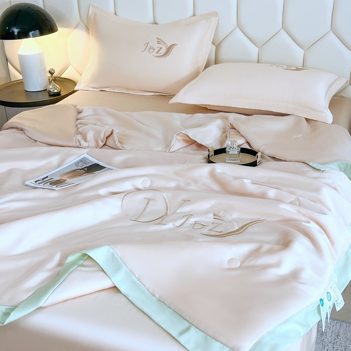 91家纺网 家纺一手货源 找家纺 （总）佳汐蓝家纺 2025新款水洗真丝夏被夏凉被空调被