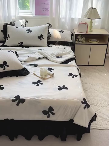 91家纺网 家纺一手货源 找家纺 （总）米莱家纺 2025新款3D立体冰豆豆床裙款凉席夏被套件