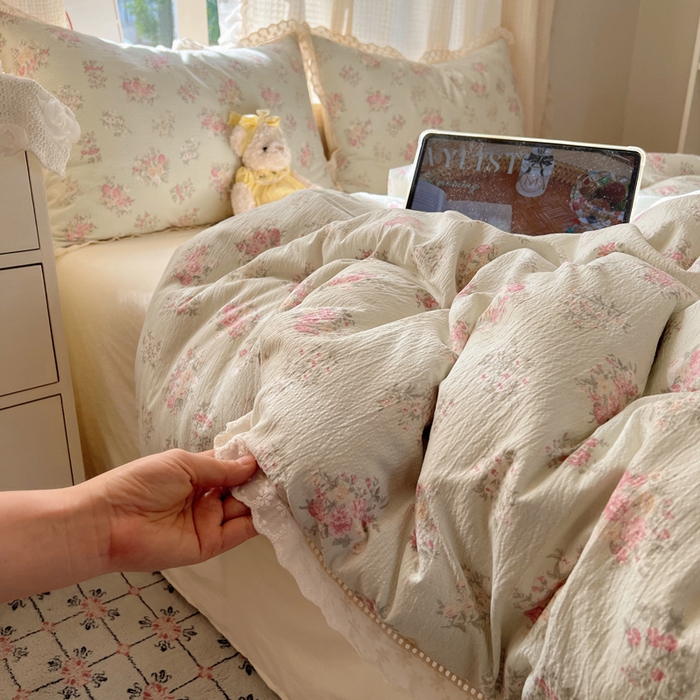 91家纺网 家纺一手货源 找家纺 顾里家纺 2025新款蕾丝花边云感皱皱纱四件套 琉璃花