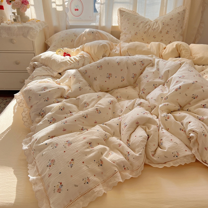 91家纺网 家纺一手货源 找家纺 顾里家纺 2025新款蕾丝花边云感皱皱纱四件套 浅雾梨花