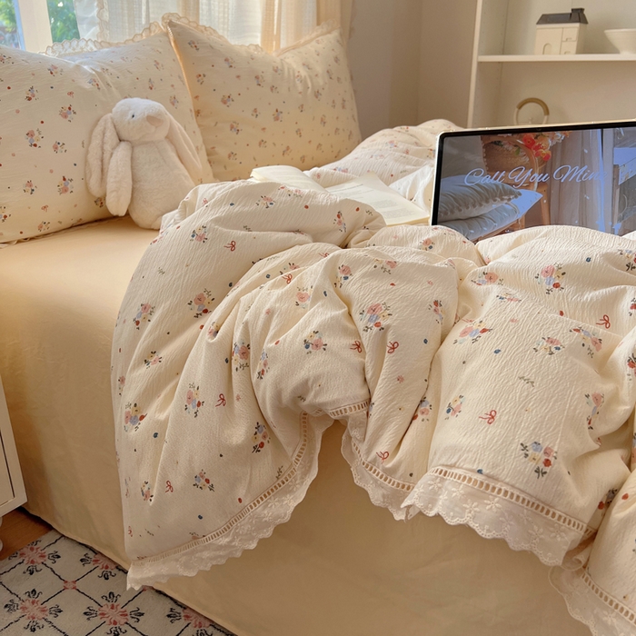 91家纺网 家纺一手货源 找家纺 顾里家纺 2025新款蕾丝花边云感皱皱纱四件套 浅雾梨花