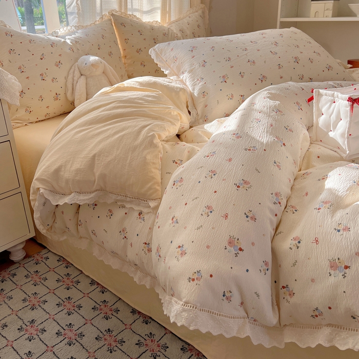 91家纺网 家纺一手货源 找家纺 顾里家纺 2025新款蕾丝花边云感皱皱纱四件套 浅雾梨花