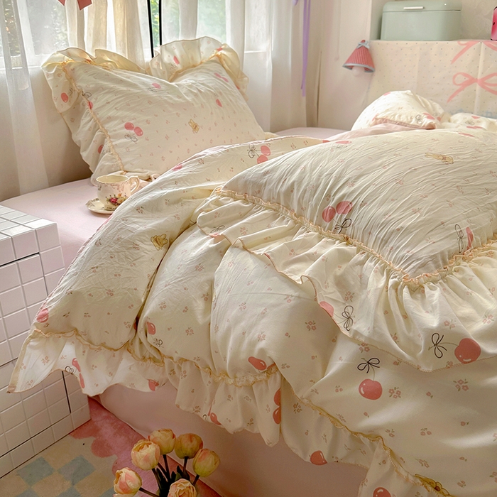 91家纺网 家纺一手货源 找家纺 冕悠家纺 2025新款A类法式花边四件套超柔裸睡级床单被套三件套-风格二+微信提供买家秀 初樱