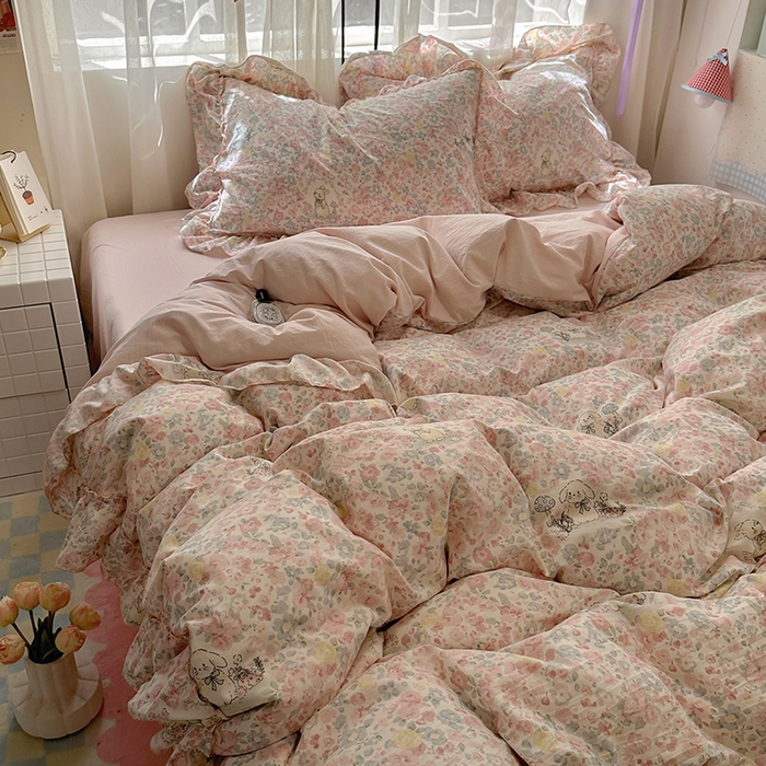 91家纺网 家纺一手货源 找家纺 冕悠家纺 2025新款A类法式花边四件套超柔裸睡级床单被套三件套-风格二+微信提供买家秀 濡染