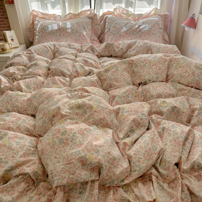 91家纺网 家纺一手货源 找家纺 冕悠家纺 2025新款A类法式花边四件套超柔裸睡级床单被套三件套-风格二+微信提供买家秀 濡染