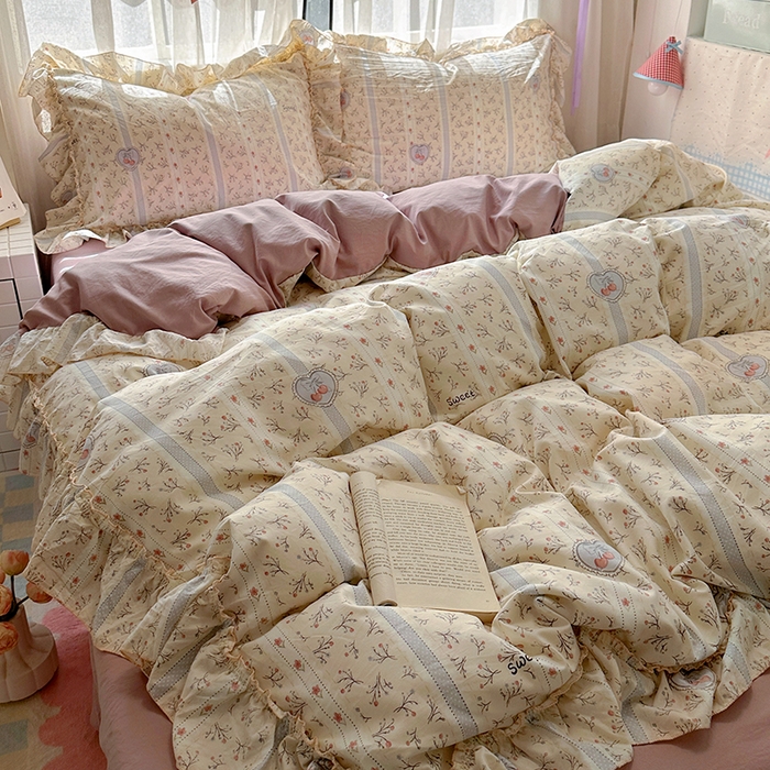 91家纺网 家纺一手货源 找家纺 冕悠家纺 2025新款A类法式花边四件套超柔裸睡级床单被套三件套-风格二+微信提供买家秀 语沁