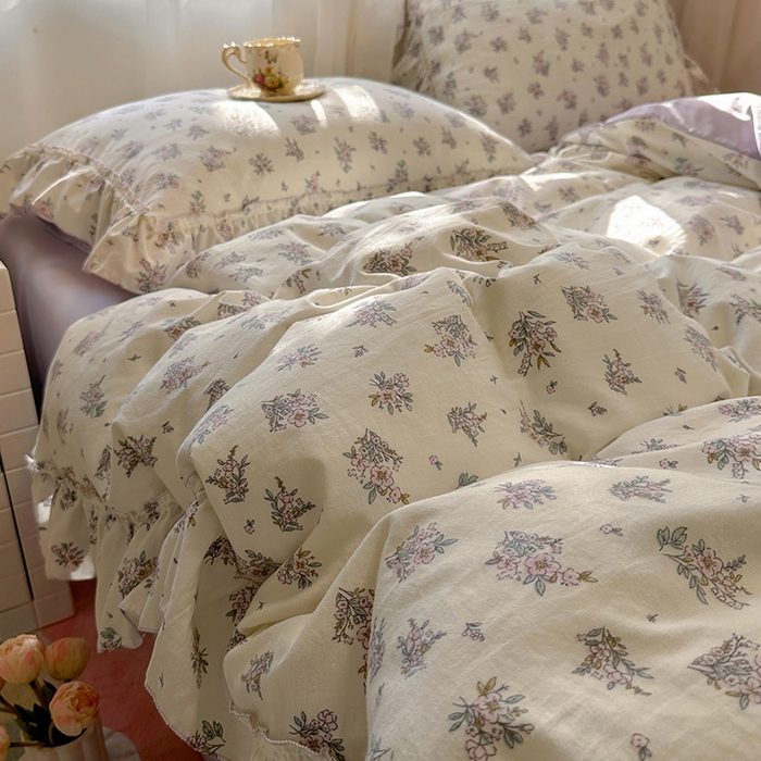 91家纺网 家纺一手货源 找家纺 冕悠家纺 2025新款A类法式花边四件套超柔裸睡级床单被套三件套-风格二+微信提供买家秀 紫苿