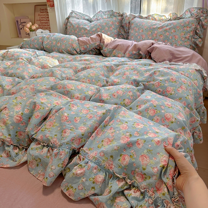 91家纺网 家纺一手货源 找家纺 冕悠家纺 2025新款A类法式花边四件套超柔裸睡级床单被套三件套-风格一+微信提供买家秀 莓恋