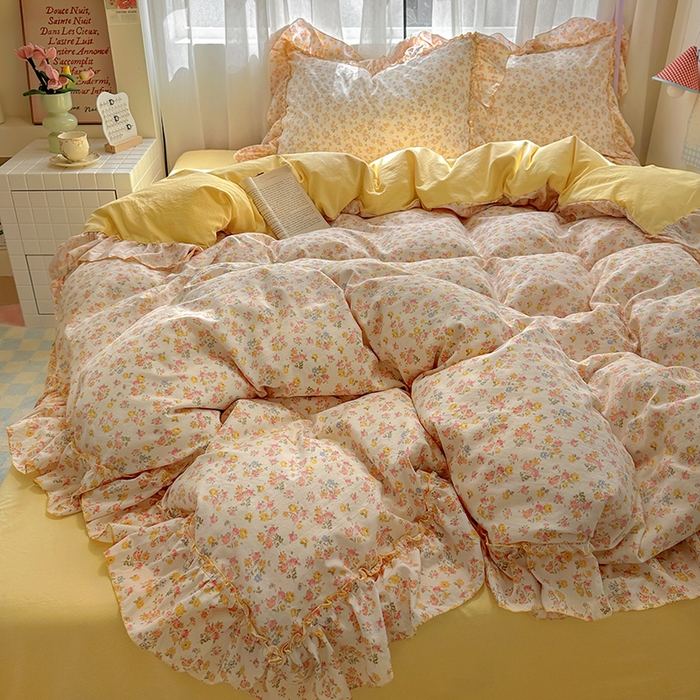 91家纺网 家纺一手货源 找家纺 冕悠家纺 2025新款A类法式花边四件套超柔裸睡级床单被套三件套-风格一+微信提供买家秀 橘夏