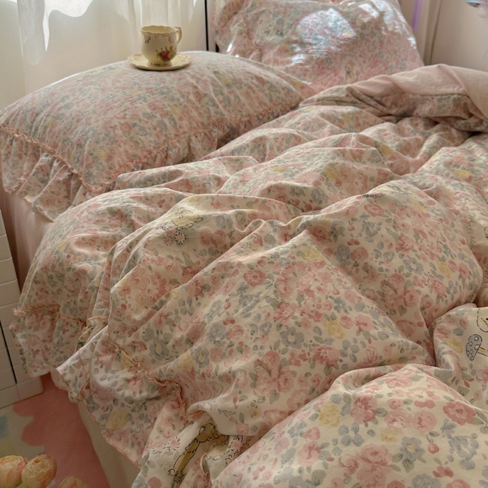 91家纺网 家纺一手货源 找家纺 冕悠家纺 2025新款A类法式花边四件套超柔裸睡级床单被套三件套-风格一+微信提供买家秀 濡染