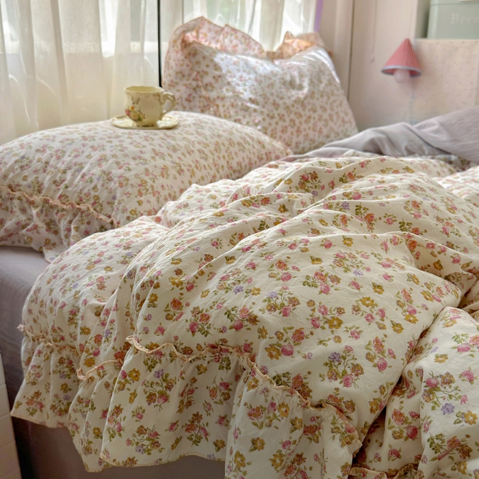 91家纺网 家纺一手货源 找家纺 冕悠家纺 2025新款A类法式花边四件套超柔裸睡级床单被套三件套-风格一+微信提供买家秀 拾染