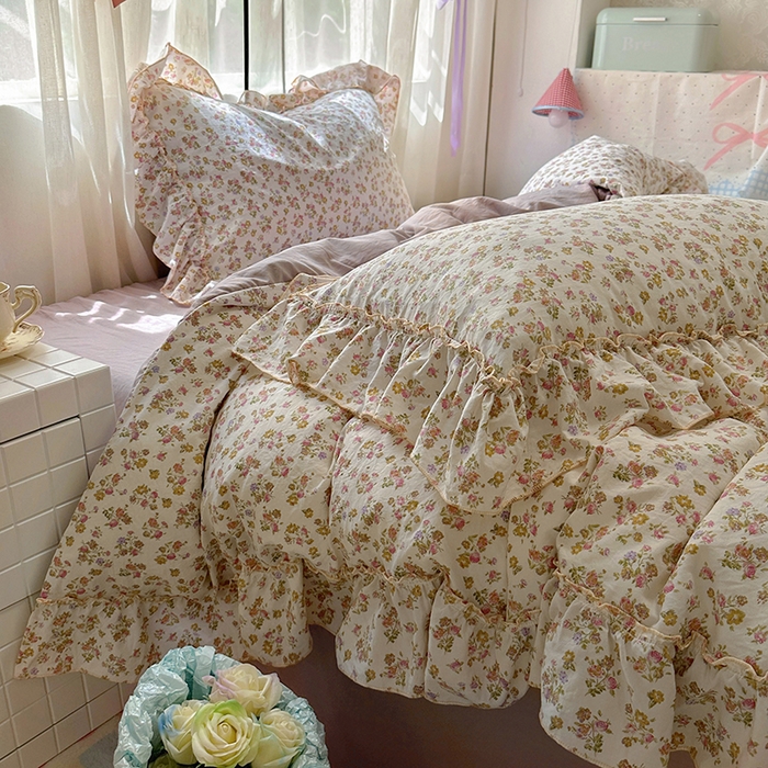 91家纺网 家纺一手货源 找家纺 冕悠家纺 2025新款A类法式花边四件套超柔裸睡级床单被套三件套-风格一+微信提供买家秀 拾染