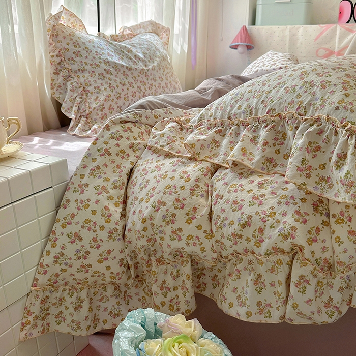 91家纺网 家纺一手货源 找家纺 冕悠家纺 2025新款A类法式花边四件套超柔裸睡级床单被套三件套-风格一+微信提供买家秀 拾染