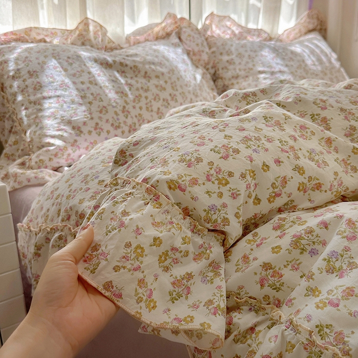 91家纺网 家纺一手货源 找家纺 冕悠家纺 2025新款A类法式花边四件套超柔裸睡级床单被套三件套-风格一+微信提供买家秀 拾染