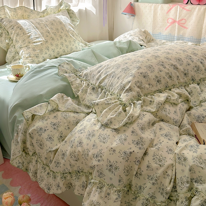 91家纺网 家纺一手货源 找家纺 冕悠家纺 2025新款A类法式花边四件套超柔裸睡级床单被套三件套-风格一+微信提供买家秀 愫月