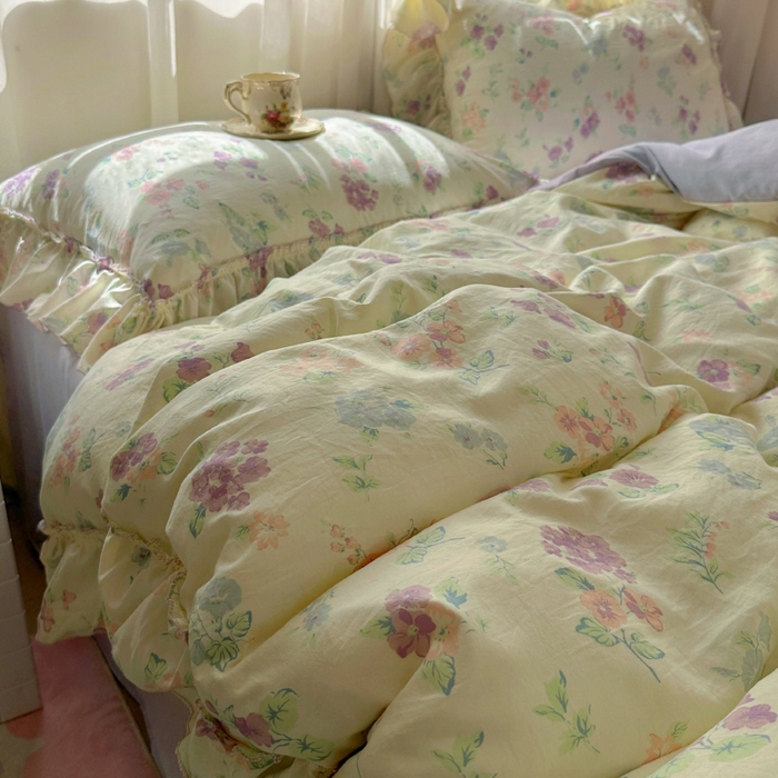 91家纺网 家纺一手货源 找家纺 冕悠家纺 2025新款A类法式花边四件套超柔裸睡级床单被套三件套-风格一+微信提供买家秀 夕颜