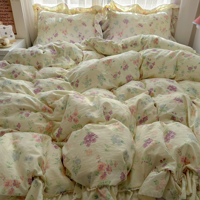 91家纺网 家纺一手货源 找家纺 冕悠家纺 2025新款A类法式花边四件套超柔裸睡级床单被套三件套-风格一+微信提供买家秀 夕颜