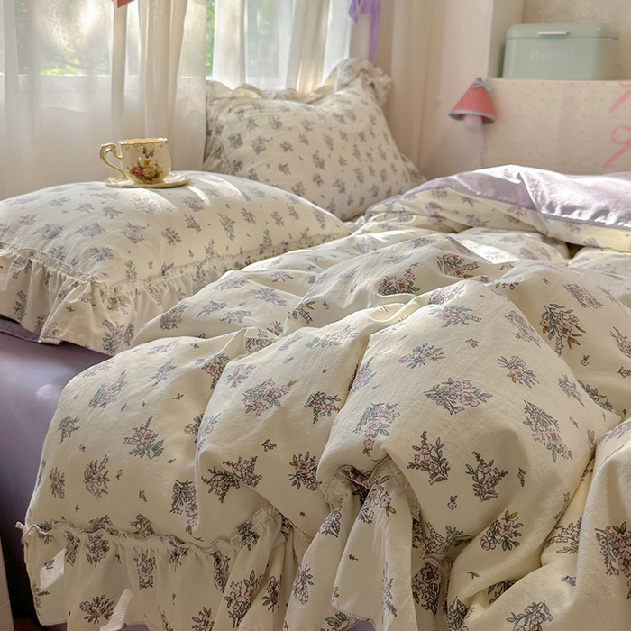 91家纺网 家纺一手货源 找家纺 冕悠家纺 2025新款A类法式花边四件套超柔裸睡级床单被套三件套-风格一+微信提供买家秀 紫苿