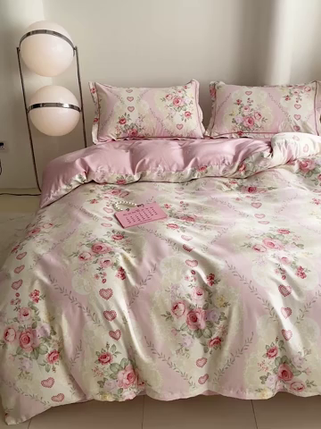 91家纺网 家纺一手货源 找家纺 （总）乐童家纺 2025新款网红直播热款吊边一字绣工艺款四件套