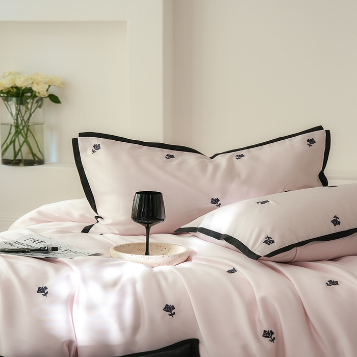 91家纺网 家纺一手货源 找家纺 简纯主义 2025新款香氛玫瑰天丝四件套 香氛玫瑰-粉