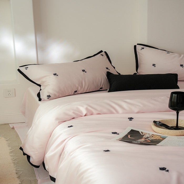 91家纺网 家纺一手货源 找家纺 简纯主义 2025新款香氛玫瑰天丝四件套 香氛玫瑰-粉