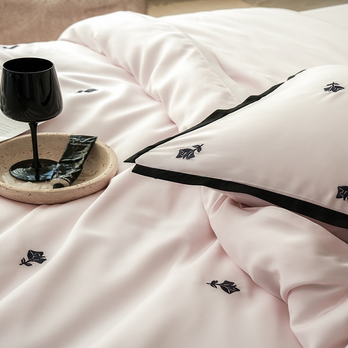 91家纺网 家纺一手货源 找家纺 简纯主义 2025新款香氛玫瑰天丝四件套 香氛玫瑰-粉