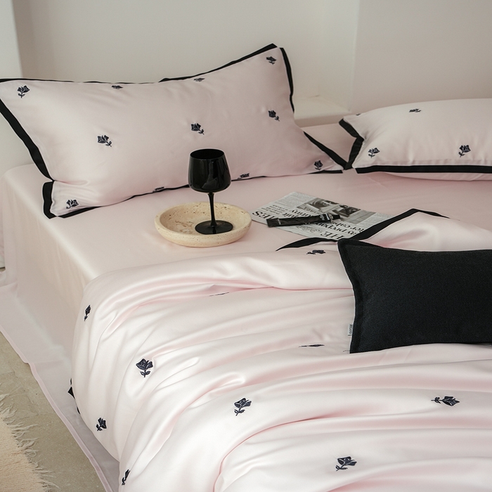 91家纺网 家纺一手货源 找家纺 简纯主义 2025新款香氛玫瑰天丝四件套 香氛玫瑰-粉