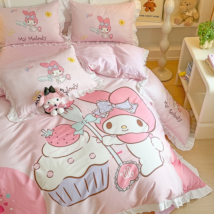 91家纺网 家纺一手货源 找家纺 玉元坊 2025新款三丽鸥白花边被套数码印花大版全棉纯棉卡通三四件套 大版花边-蛋糕美乐蒂