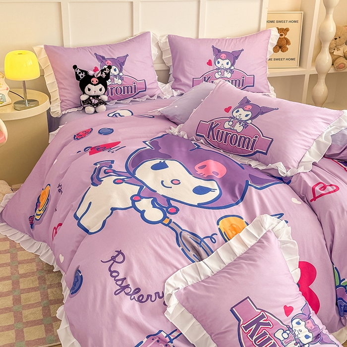 91家纺网 家纺一手货源 找家纺 玉元坊 2025新款三丽鸥白花边被套数码印花大版全棉纯棉卡通三四件套 大版花边-蓝莓库洛米