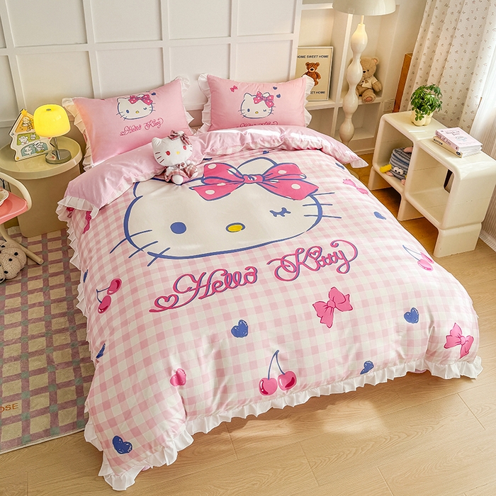 91家纺网 家纺一手货源 找家纺 玉元坊 2025新款三丽鸥白花边被套数码印花大版全棉纯棉卡通三四件套 大版花边-俏皮凯蒂